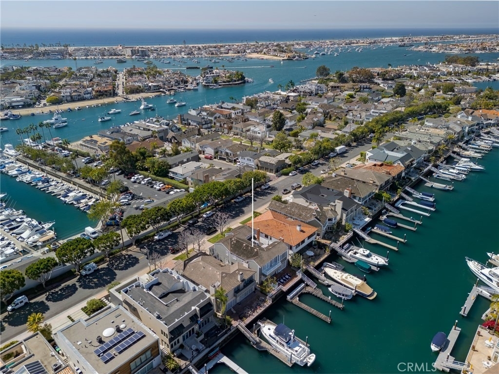 736 Harbor Island Drive - Photo 2