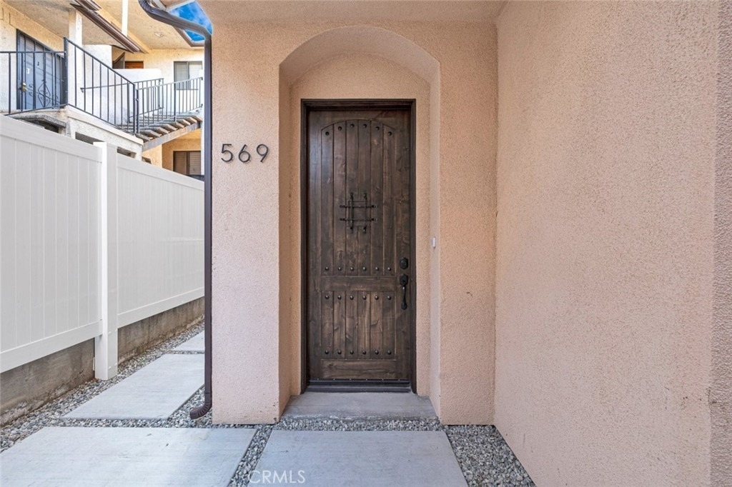 569 E Cypress Avenue - Photo 1