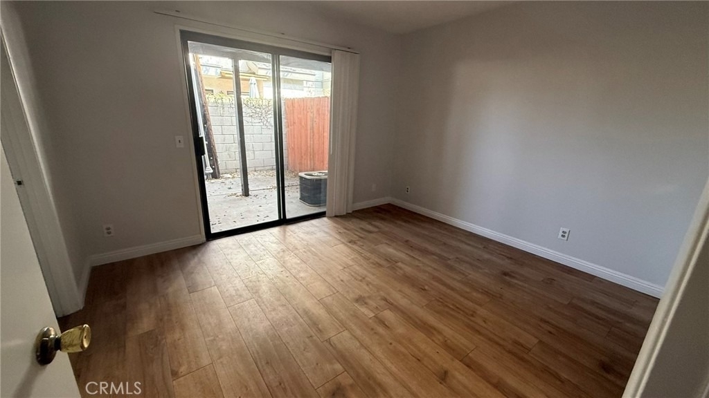 300 S 5th - Photo 5