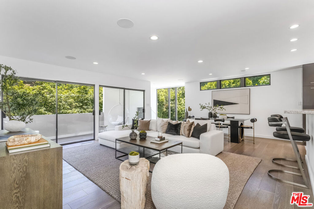 9834 Wanda Park Drive - Photo 2