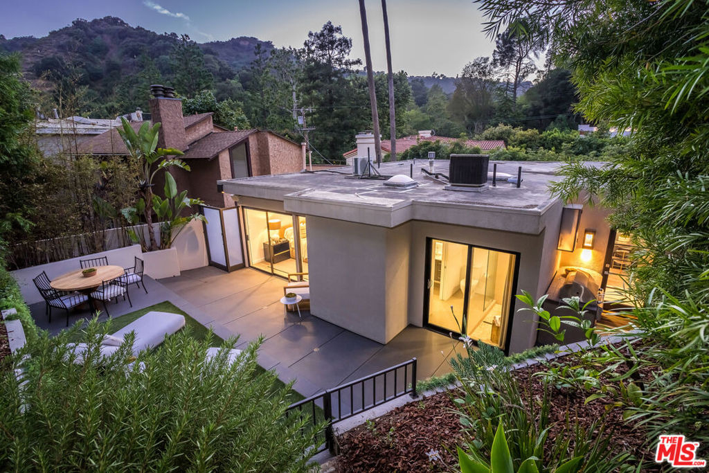 9834 Wanda Park Drive - Photo 7