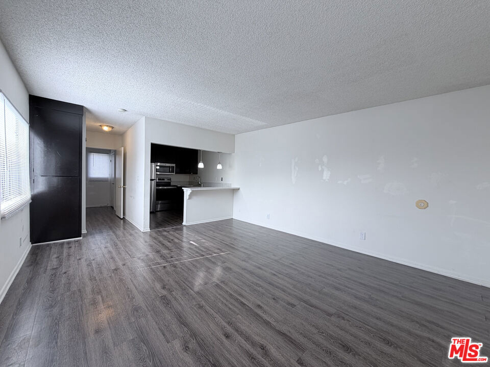 1137 W 36th Place - Photo 1