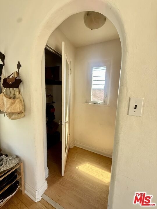 1362 S Stanley Avenue - Photo 21