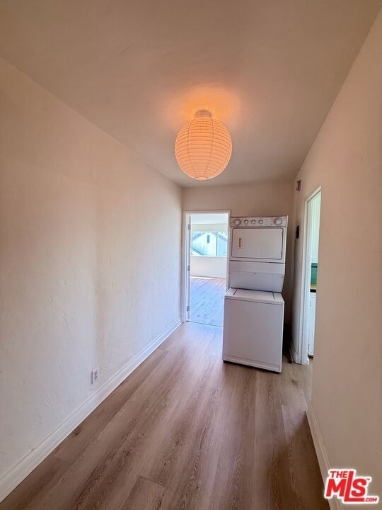 1362 S Stanley Avenue - Photo 11