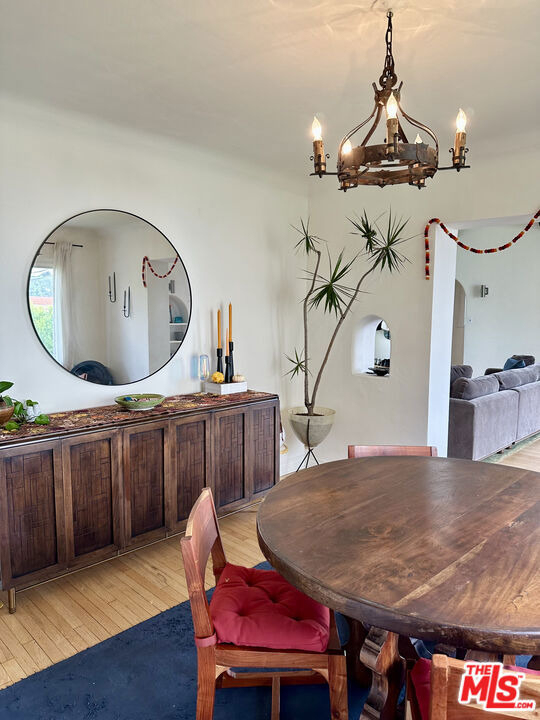 1362 S Stanley Avenue - Photo 6