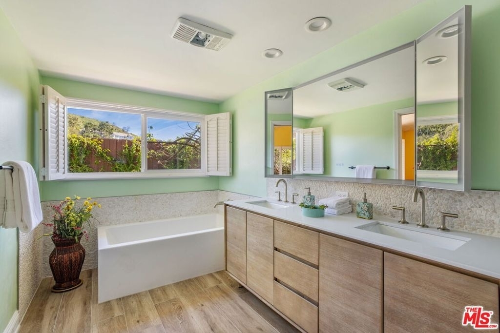 1336 Bienveneda Avenue - Photo 24