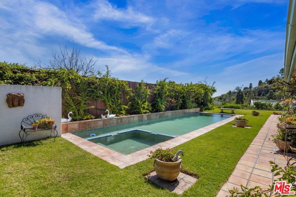 1336 Bienveneda Avenue - Photo 30