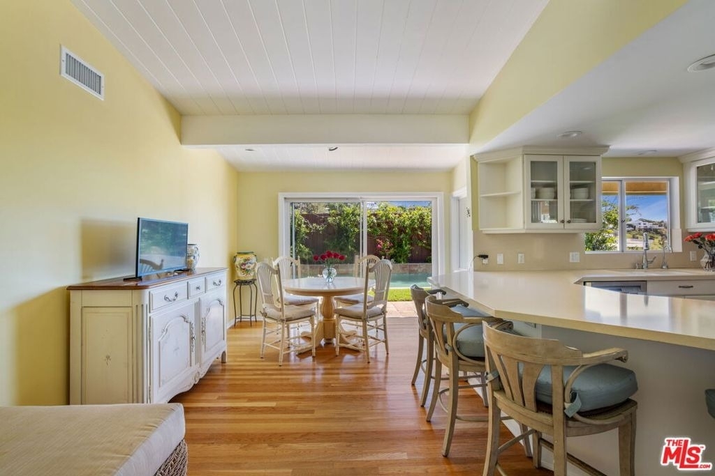 1336 Bienveneda Avenue - Photo 14