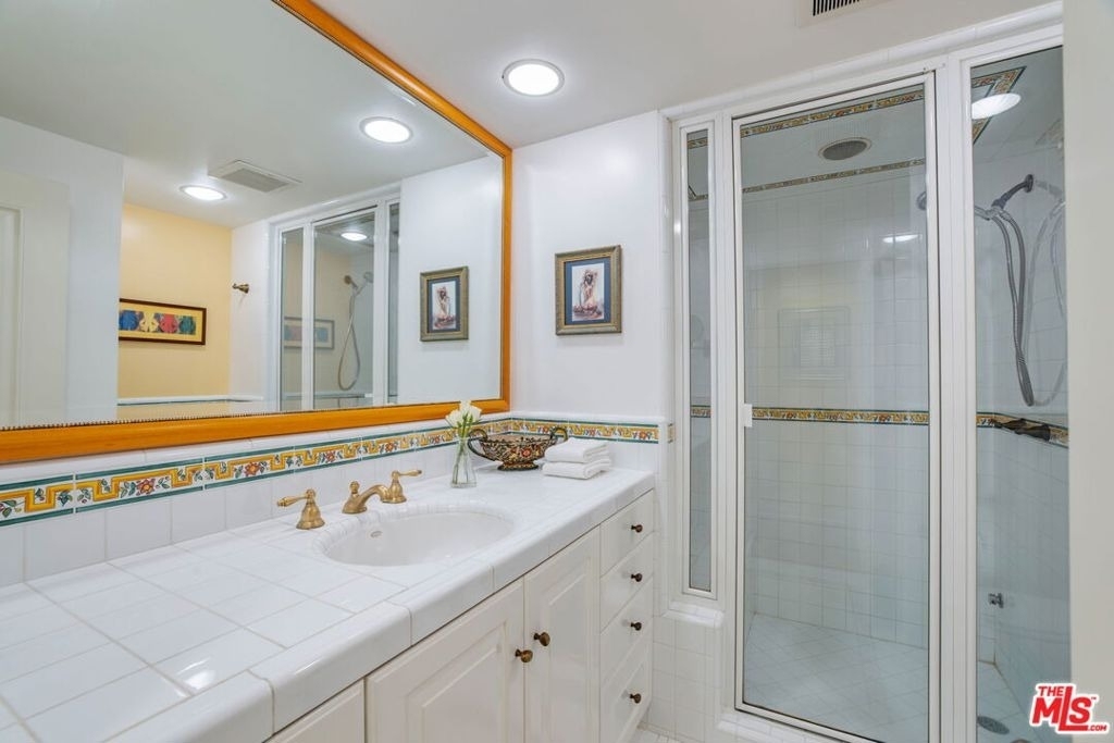 1336 Bienveneda Avenue - Photo 27