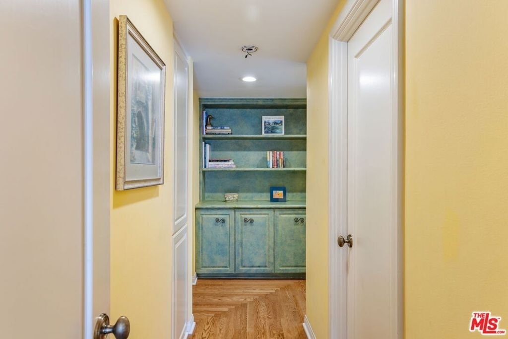 1336 Bienveneda Avenue - Photo 18