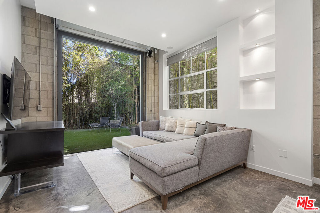 710 N Orlando Avenue - Photo 11