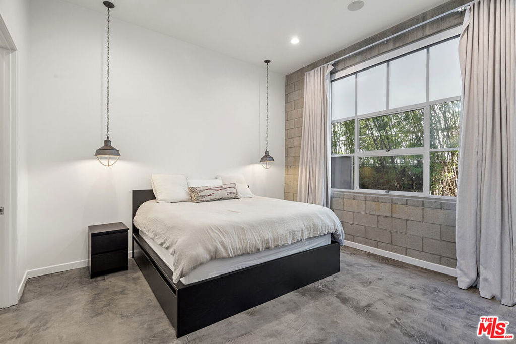 710 N Orlando Avenue - Photo 12