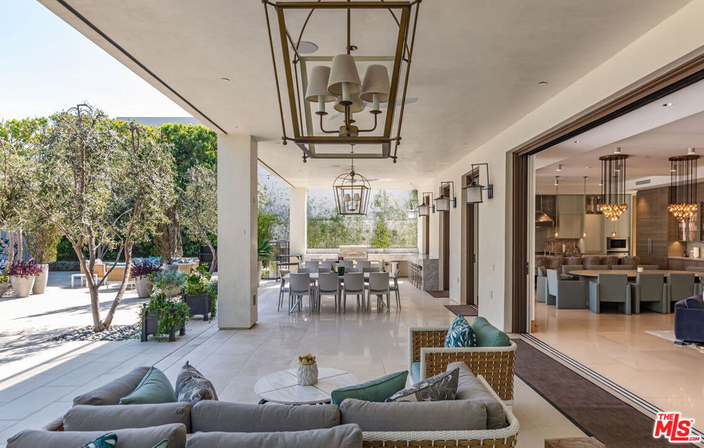 618 N Beverly Drive - Photo 27