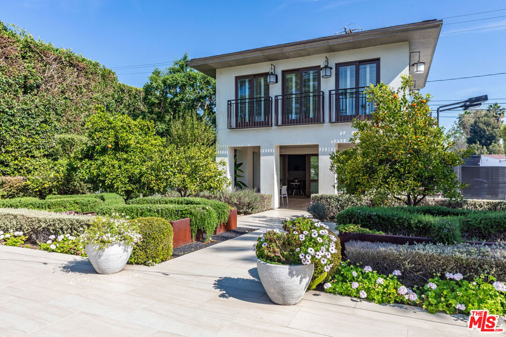 618 N Beverly Drive - Photo 31