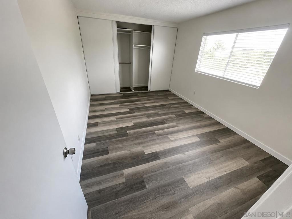 1259 E Ohio Ave - Photo 7