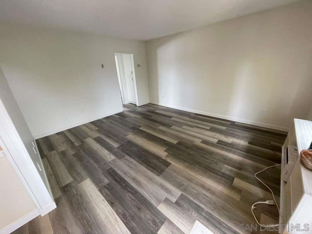 1259 E Ohio Ave - Photo 5