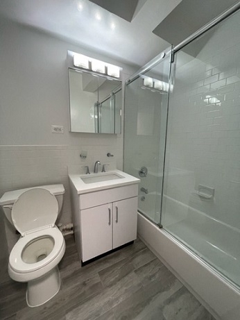 East 57th Street And 3rd Avenue - Photo 6