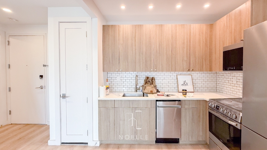 68 Gold Street - Photo 0