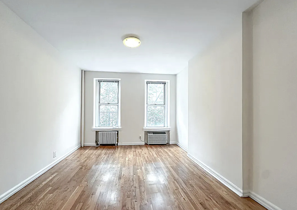 East 81st Street - Photo 1