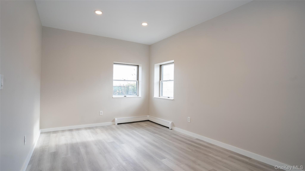 4001 Broadway - Photo 18