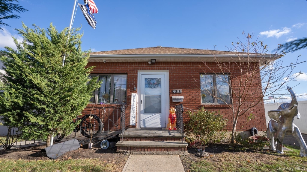 4001 Broadway - Photo 0