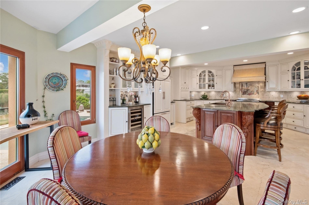 13 Seatuck Lane - Photo 11