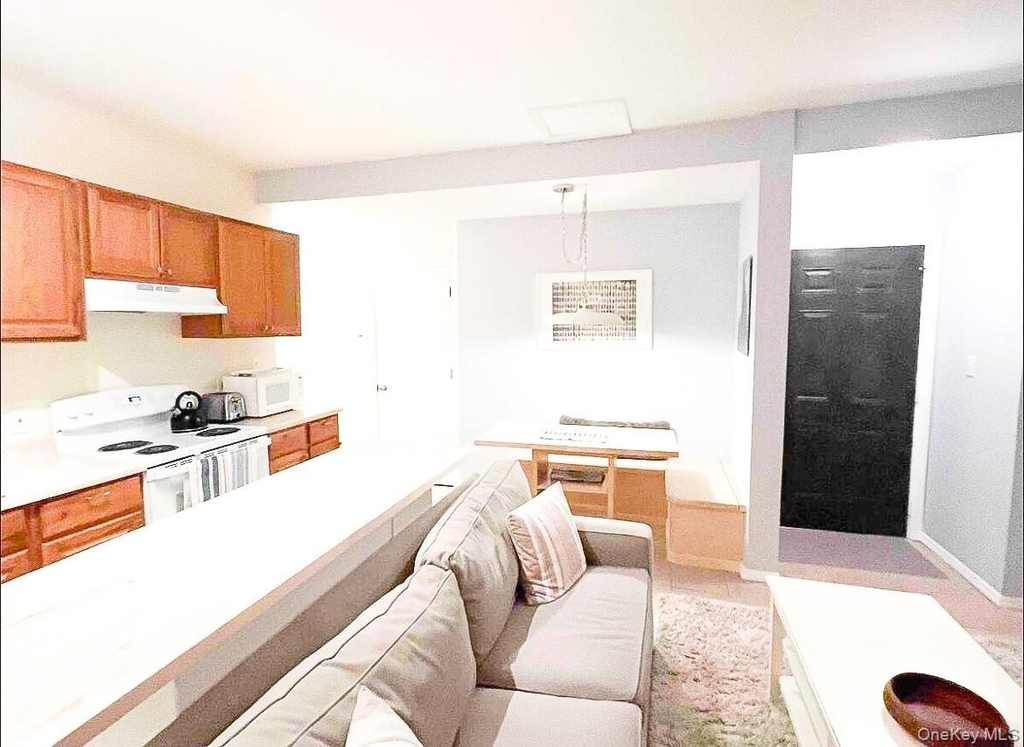 23 Pearl Street - Photo 2