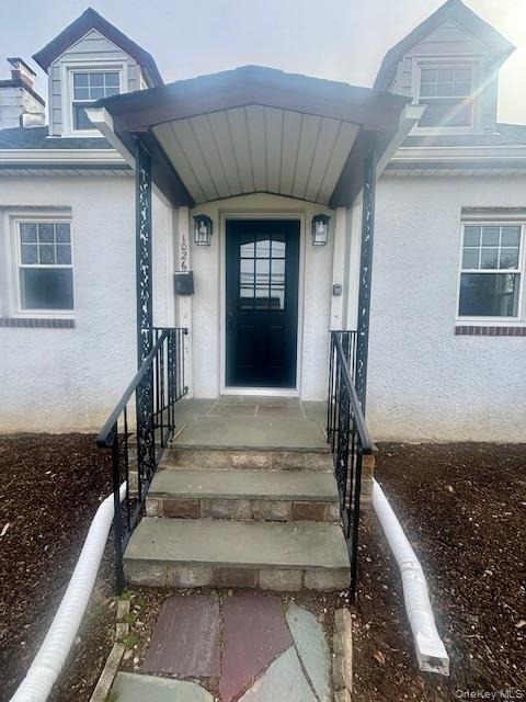 1026 Glen Cove Avenue - Photo 0
