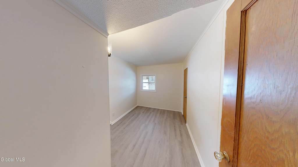 13 Hawley Avenue - Photo 8