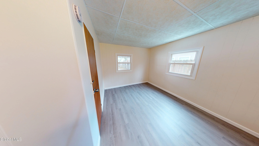 13 Hawley Avenue - Photo 10