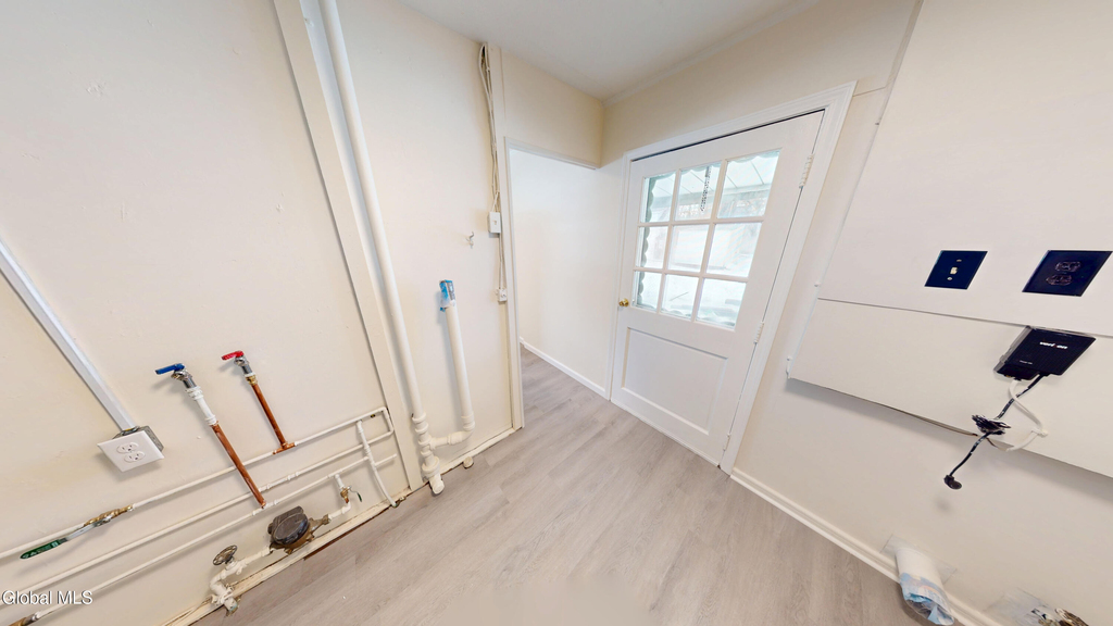 13 Hawley Avenue - Photo 5