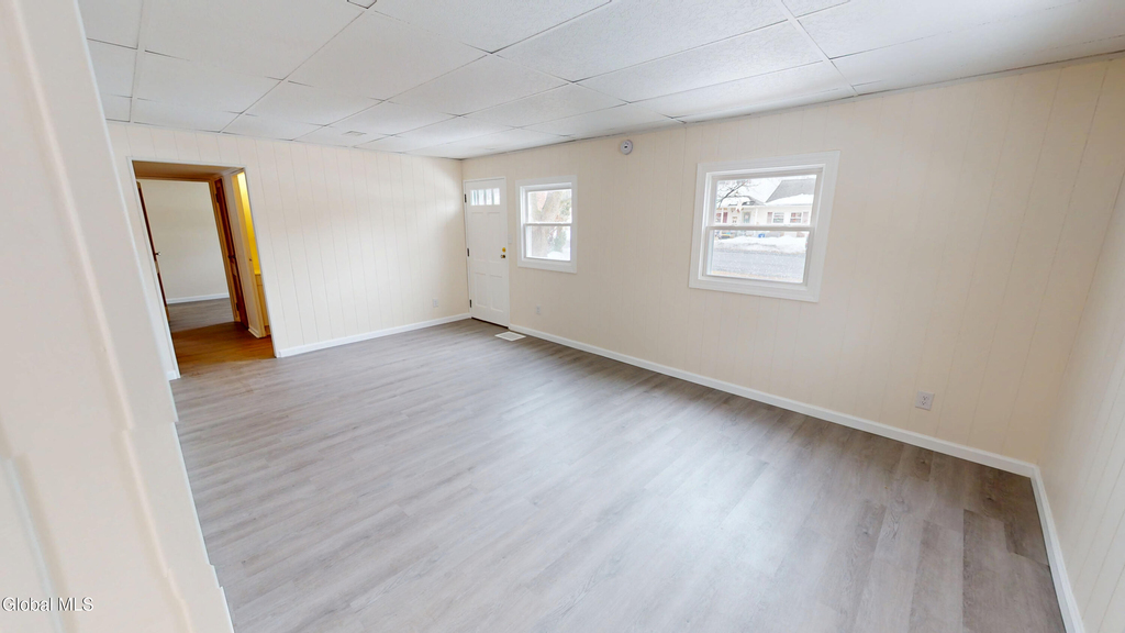 13 Hawley Avenue - Photo 2