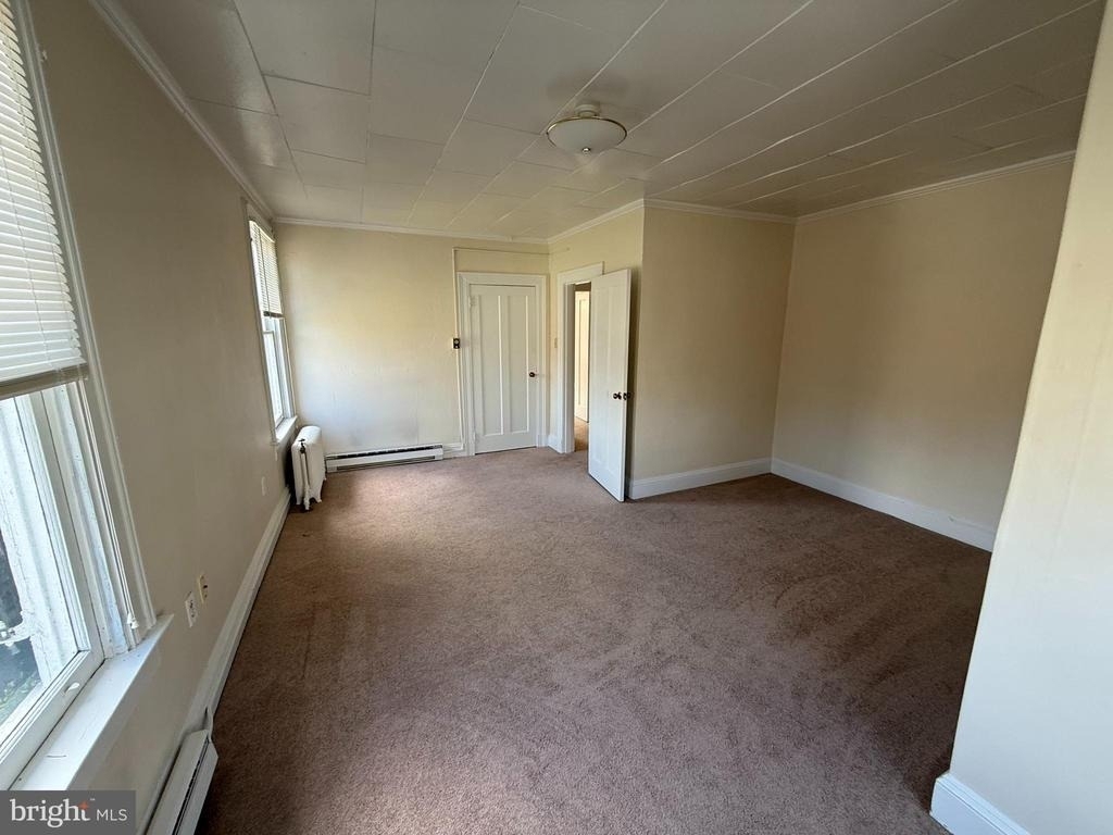 21 Stewart Street S - Photo 5