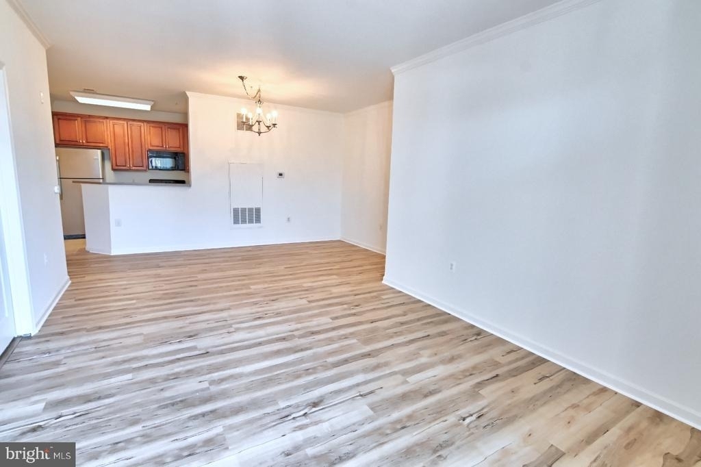 21216 Mcfadden Square - Photo 40