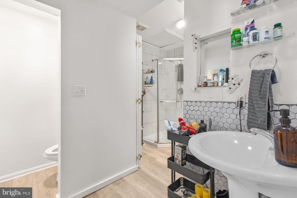 809 Caroline Street - Photo 9
