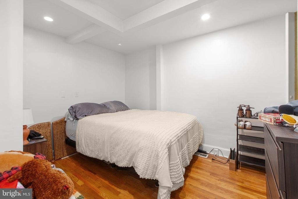 809 Caroline Street - Photo 6