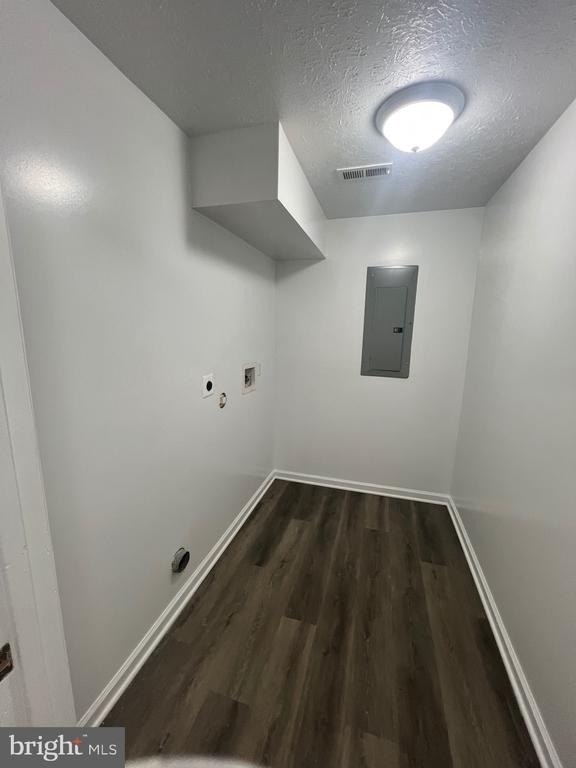637 East Spencer Street - Photo 6