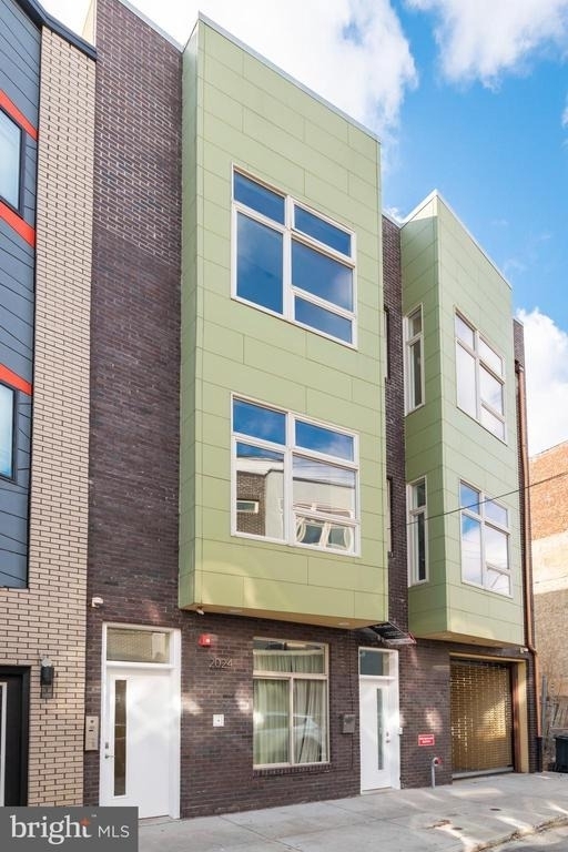 2024 E Fletcher Street - Photo 0
