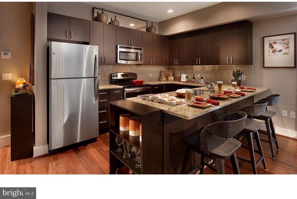 521 S Broad Street - Photo 18