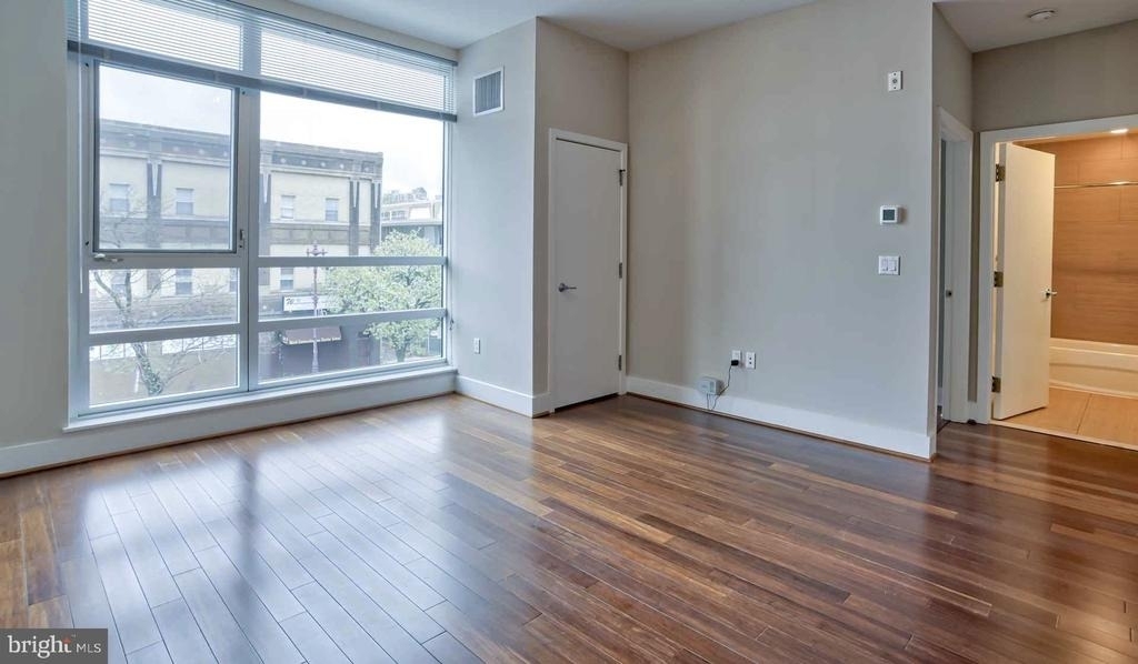 521 S Broad Street - Photo 14