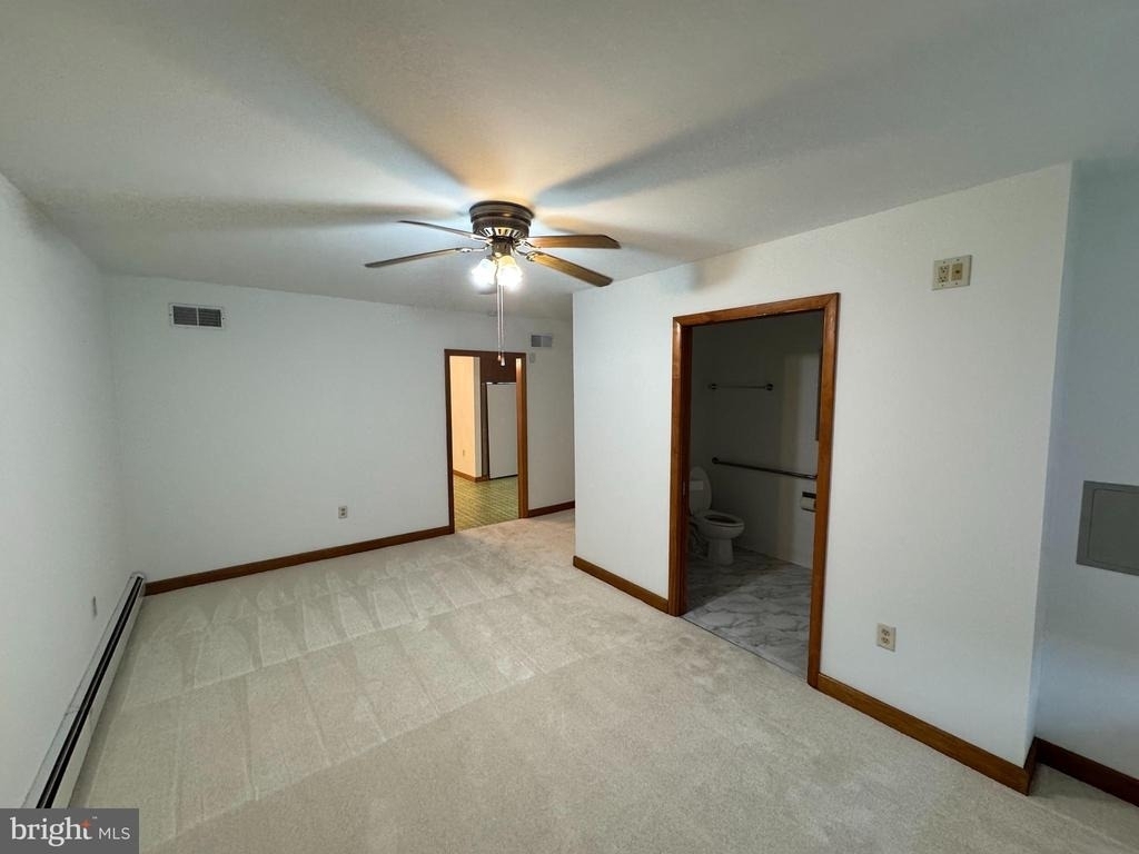 1305 Hawthorne Lane - Photo 21