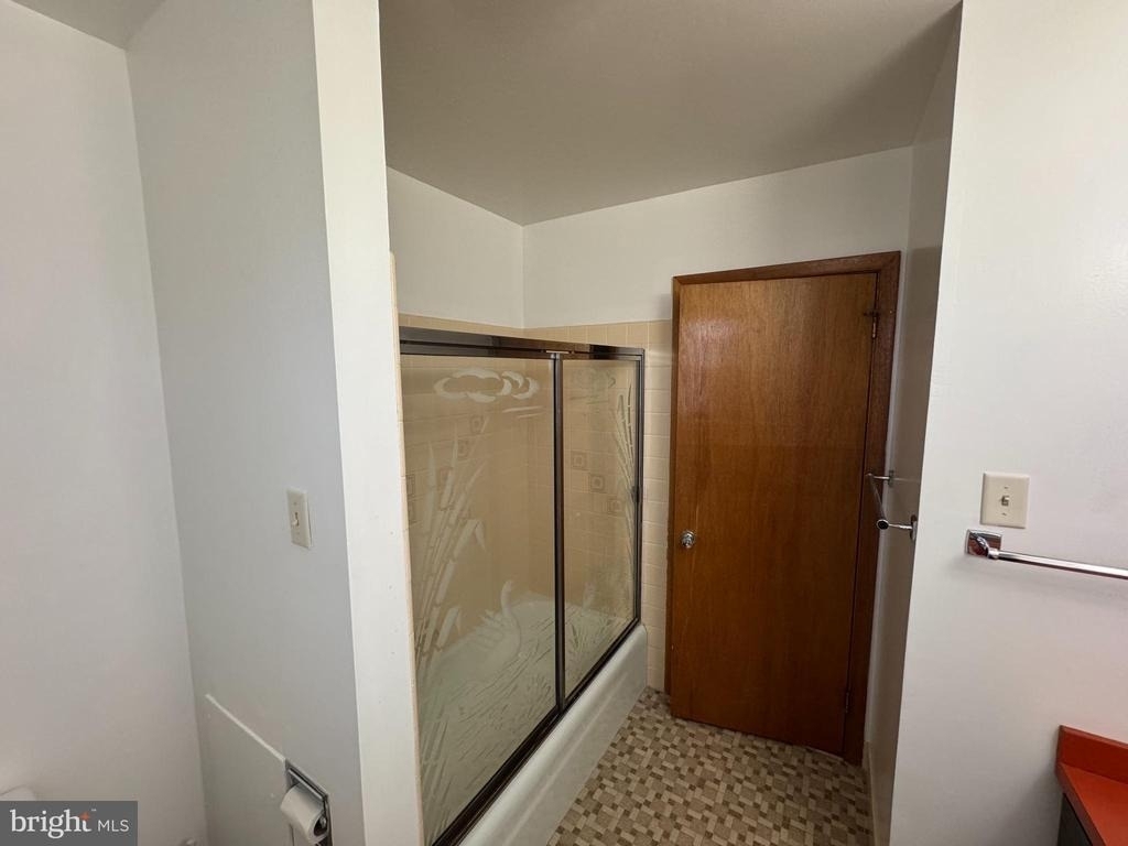1305 Hawthorne Lane - Photo 15