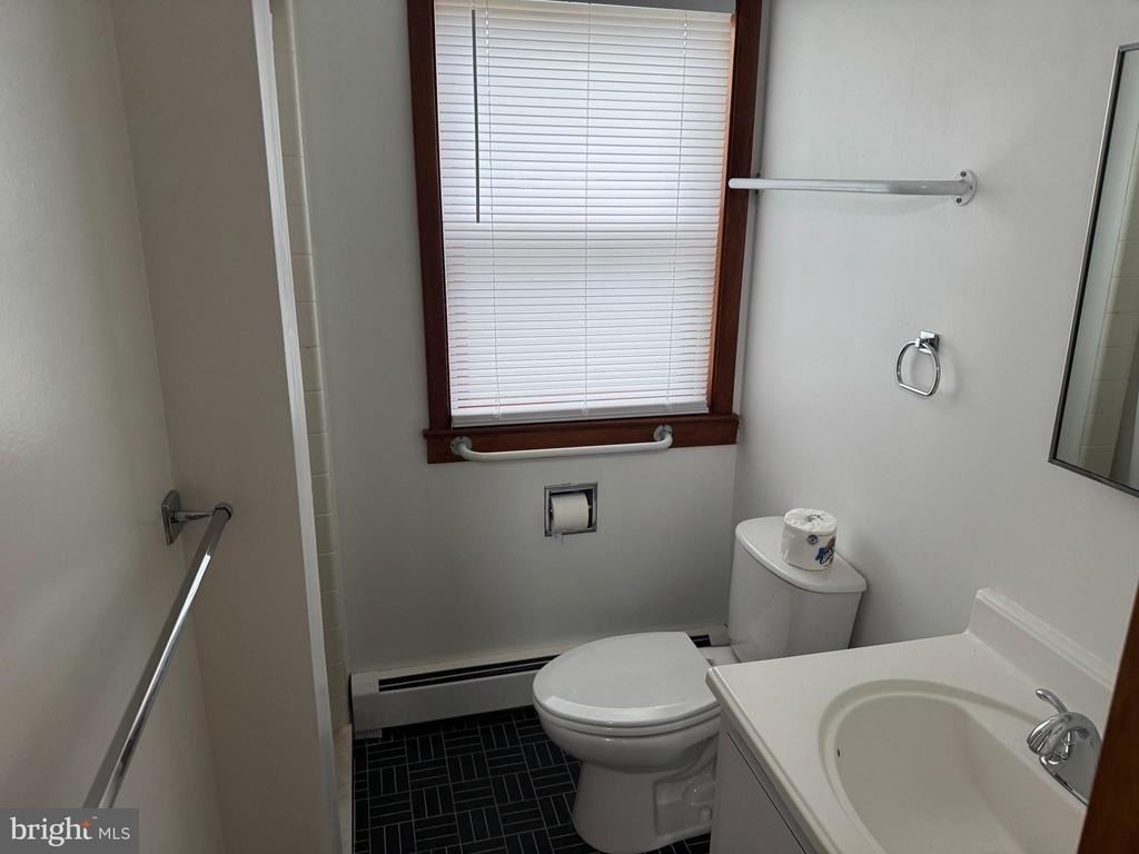 1305 Hawthorne Lane - Photo 26