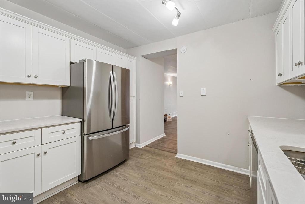 400 Glendale Road - Photo 4