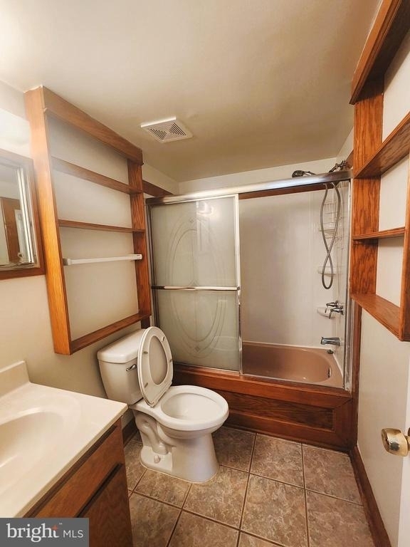 10244 Prince Place - Photo 11