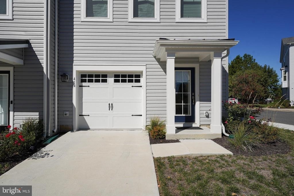 414 Waterfield Court - Photo 8