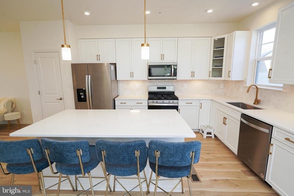 414 Waterfield Court - Photo 16