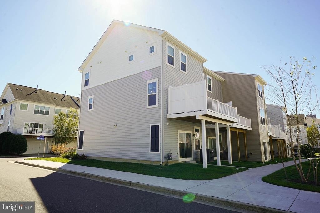414 Waterfield Court - Photo 4
