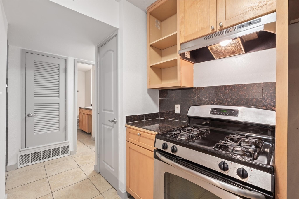 1301 W Ben White Blvd - Photo 7