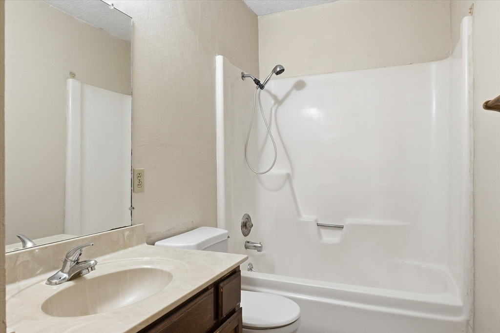 405 Whitetail Dr - Photo 10